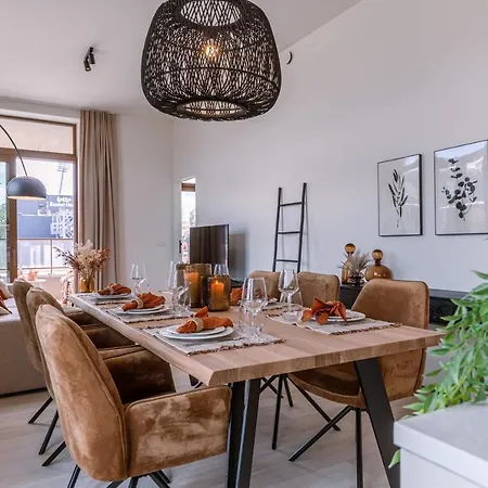 Fantastic New With High Quality Finishing And Built-in Terrace Close To The Sea And The Beach In Mariakerke Apartment Ostend