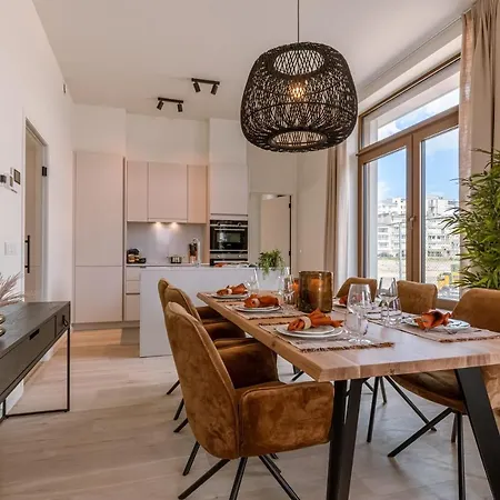 Fantastic New With High Quality Finishing And Built-in Terrace Close To The Sea And The Beach In Mariakerke Apartment